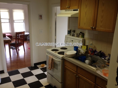 Cambridge 1 Bed 1 Bath  Porter Square - $2,200 No Fee