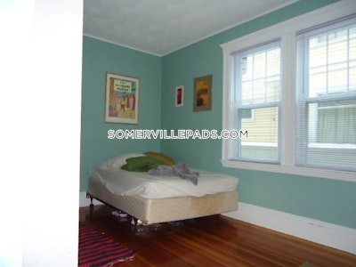 Somerville 4 Beds 1 Bath  Tufts - $4,900