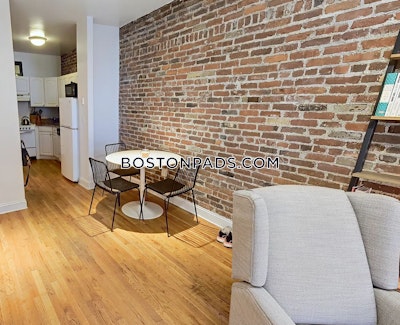 North End 2 Beds 1 Bath Boston - $3,695