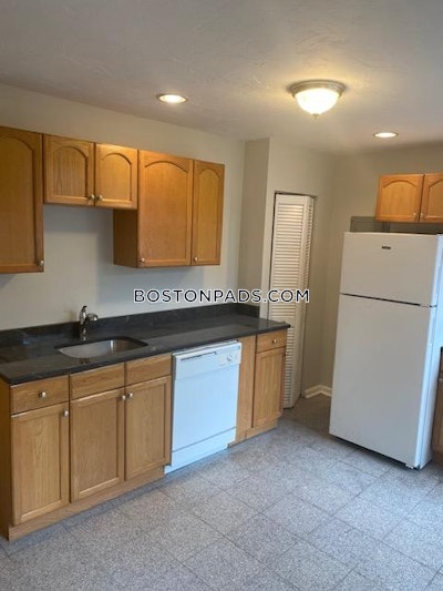 North End 3 Beds 1 Bath Boston - $3,675