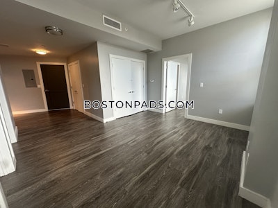 Lynn 2 Bed 2 Bath LYNN $2,750 - $2,750 No Fee