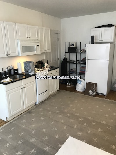 Back Bay 1 Bed 1 Bath Boston - $3,150