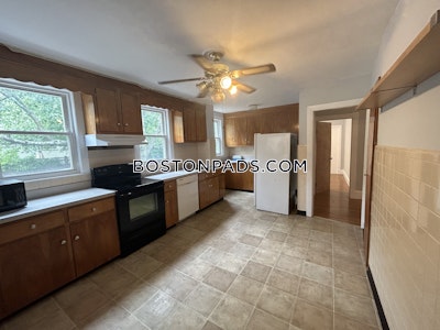 Cambridge 3 Beds 1 Bath  Harvard Square - $3,600