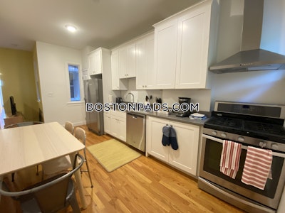 Fort Hill 4 Beds 2 Baths Boston - $6,400