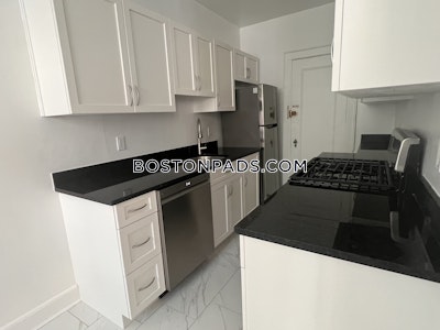 Brighton 1 Bed 1 Bath Boston - $2,720 No Fee