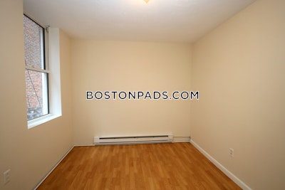 North End 3 Beds 1 Bath Boston - $4,400