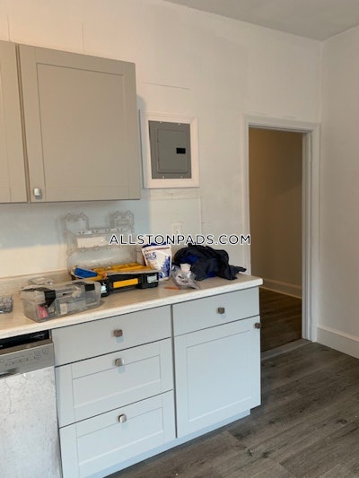 Allston Apartment for rent 4 Bedrooms 1 Bath Boston - $3,900 50% Fee