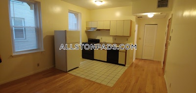 Allston/brighton Border Studio 1 Bath Boston - $2,000