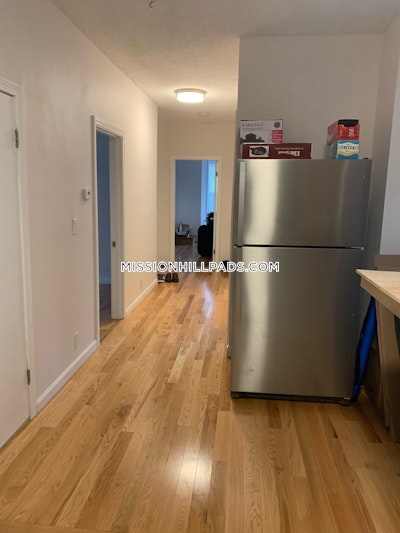 Mission Hill 3 Beds 1 Bath Boston - $3,850