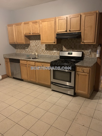 Dorchester Apartment for rent 5 Bedrooms 1.5 Baths Boston - $4,329