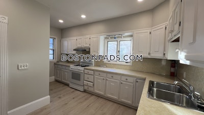 Somerville Apartment for rent 4 Bedrooms 1 Bath  Tufts - $5,100