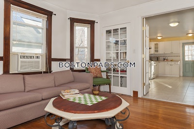 Cambridge 2 Beds 1.5 Baths  Mt. Auburn/brattle/ Fresh Pond - $3,300 No Fee