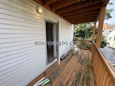 Somerville Apartment for rent 3 Bedrooms 1 Bath  Winter Hill - $2,700