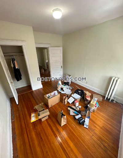 Brighton 3 Beds 1 Bath Boston - $3,475 No Fee