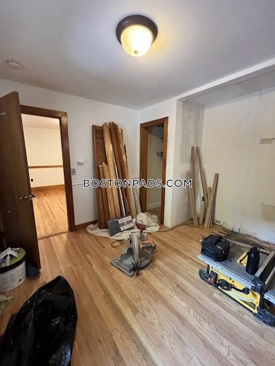 Cambridge 2 Beds 1.5 Baths  Inman Square - $3,200